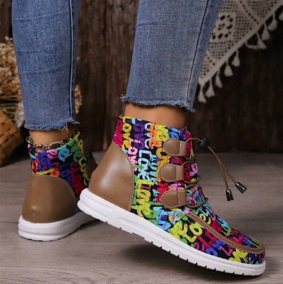 Women's Slip-On Flat Boots,Comfortable Casual Colorful English Letter Decor Boot - Picture 4 of 5